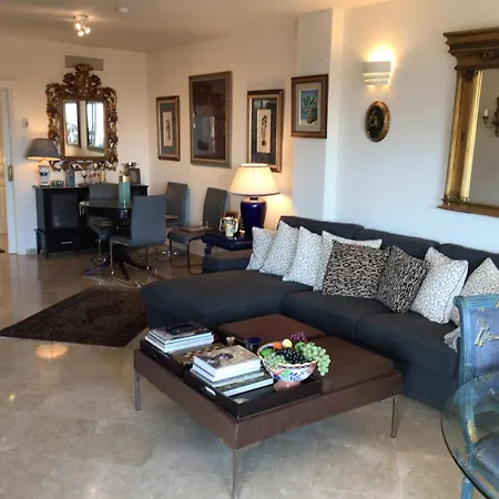 Princess Park With 3 Bedrooms * Sitio de Calahonda